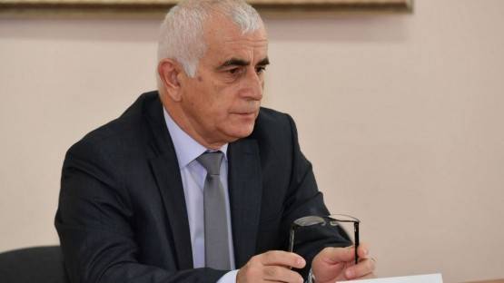 «Стыр Ныхас» не верит в то, что сын бывшего главы Северной Осетии угрожал журналисту