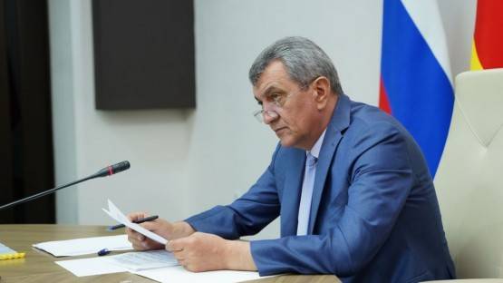 Сергей Меняйло поручил правительству поддержать центр народных промыслов