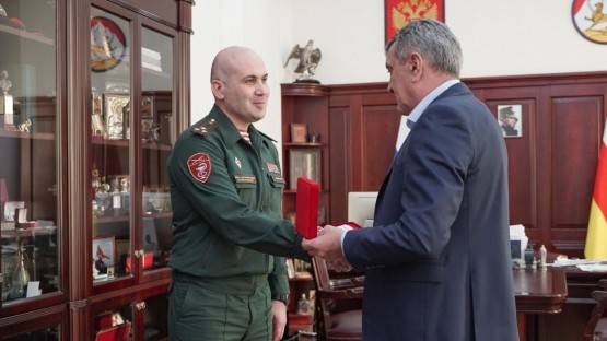 Полковник медслужбы Олег Багаев награжден медалью «Во Славу Осетии»