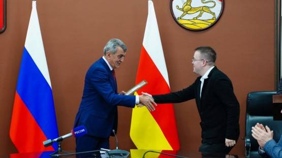 Молодые ученые Северной Осетии получили премии главы РСО – А в области науки и техники