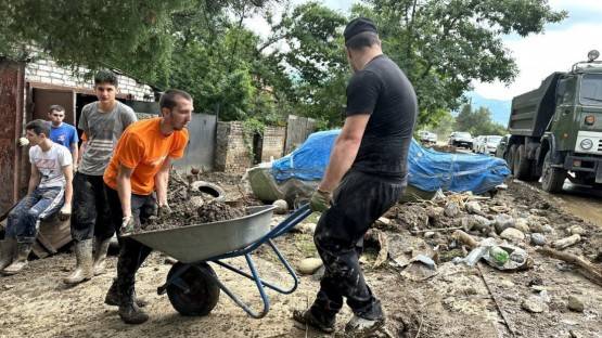 Ударный год: дом Вахтангова, кадровый переполох и стихийные бедствия