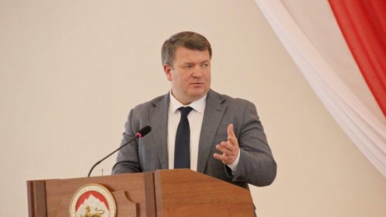 Суд отклонил иск депутата Южной Осетии Давида Санакоева из-за неразберихи с его местом жительства
