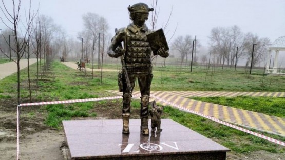 Не понравившийся моздокчанам памятник бойцам СВО убрали по поручению Меняйло