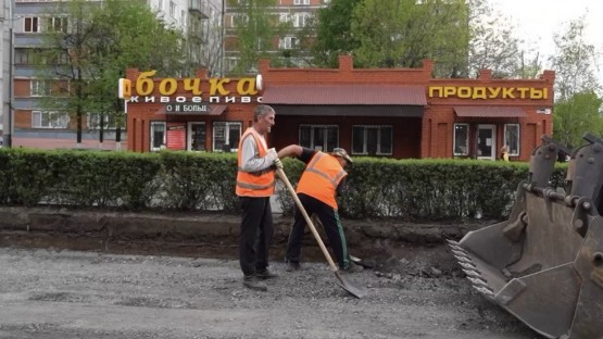Дорожники приступили к ремонту проспекта Доватора