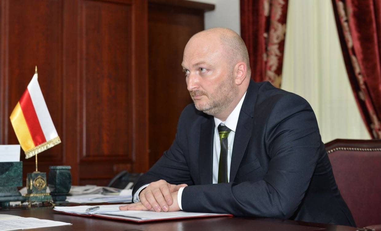 Владислав Колиев (фото: пресс-служба главы и правительства Северной Осетии)