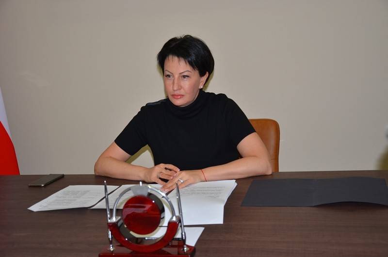 Лариса Ревазова (фото parliament-osetia.ru)