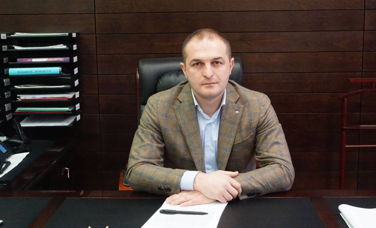 Артур Тотиков (фото: пресс-служба главы и правительства Северной Осетии)