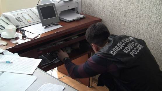 Во Владикавказе проходят обыски по 15 адресам в рамках громкого дела о крупной растрате