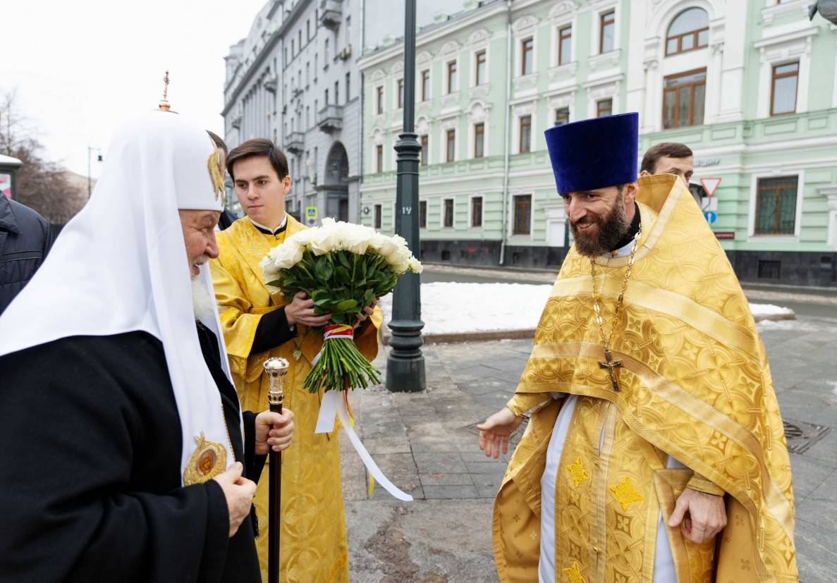 Патриарх Кирилл освятил храм на Кулишках (Аланское подворье) // ОСнова