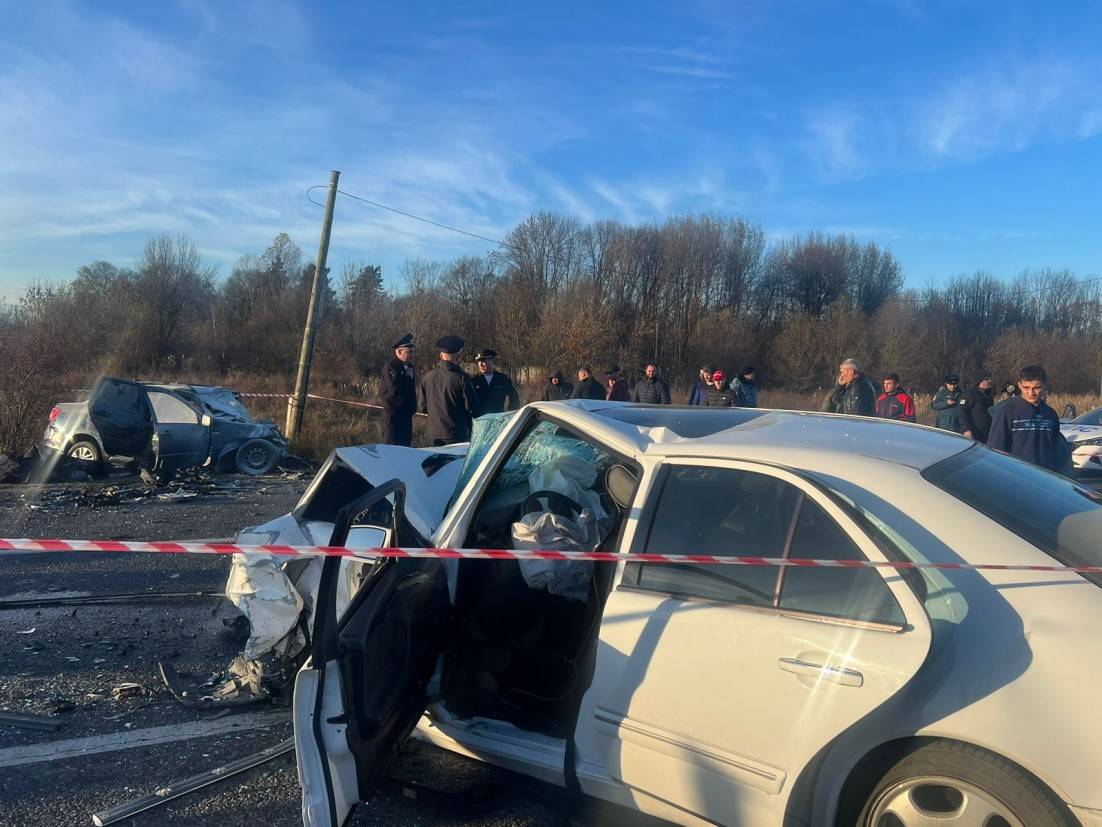 В ДТП на алагирской трассе погибли 4 человека // ОСнова