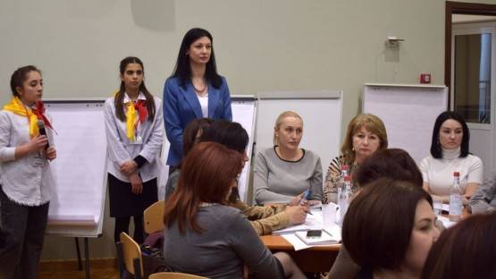Элла Алибекова рассказала о том, как отбирают директоров школ