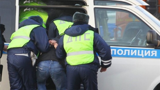 Житель Владикавказа устроил ДТП, а затем затеял драку с полицейскими