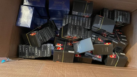На 30-летнего жителя Эльхотово завели дело за продажу контрафактных сигарет