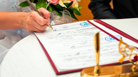 В Северной Осетии 18 пар заключили брак в День семьи, любви и верности