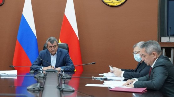 Сергей Меняйло назвал причину отставки главы минфина Исакова