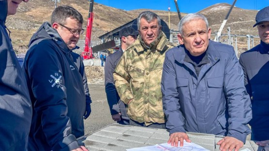 Сергей Меняйло и Сергей Назаров осмотрели площадку строящегося курорта «Мамисон»