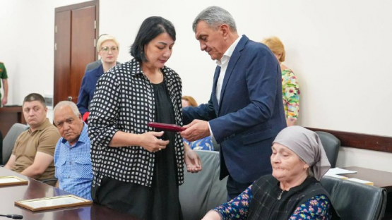 Меняйло передал ордена Мужества семьям погибших участников СВО