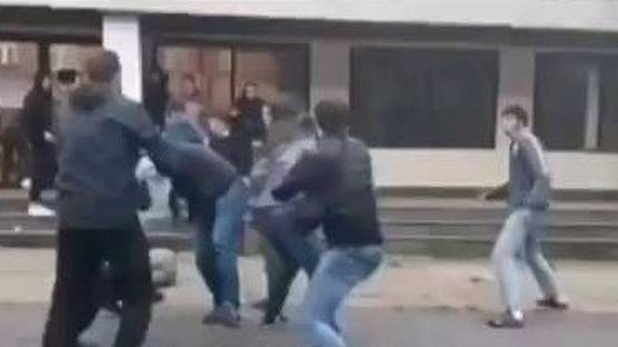 В сети появилось видео нападения фанатов «Анжи» на болельщиков ЦСКА во Владикавказе