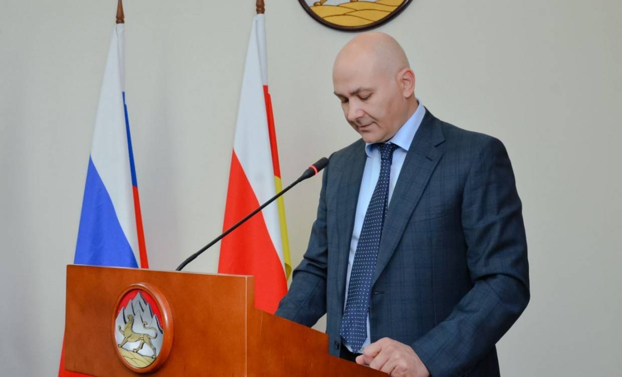 Глава минфина Северной Осетии Касполат Бутаев/фото: пресс-службы главы и правительства