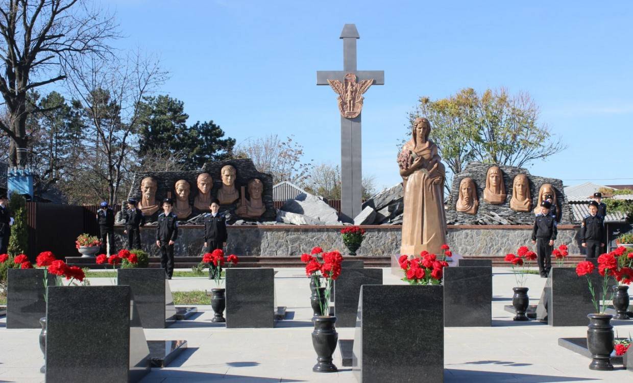 Мемориал защитникам Осетии во Владикавказе
